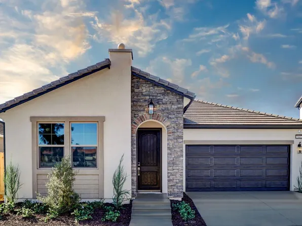 2447 E Okeefe Dr, Fresno, CA 93720