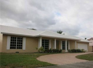 7440 SW 14th St, Plantation, FL 33317