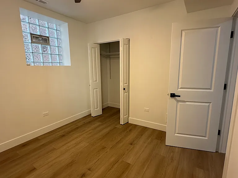 3243 W Thomas St #B2 — Photo 8
