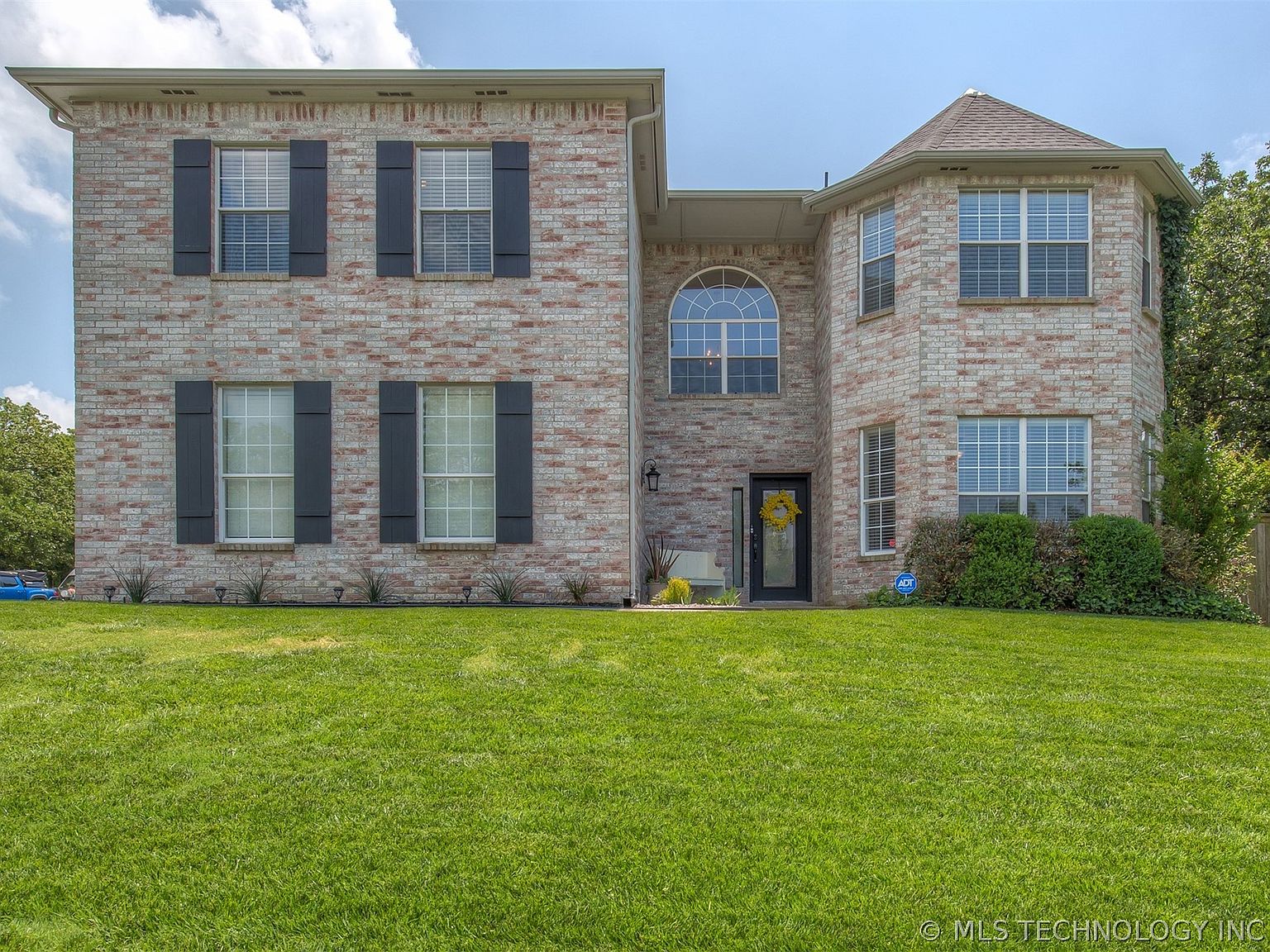 4007 S Rolling Oaks Dr W, Tulsa, OK 74107 Zillow