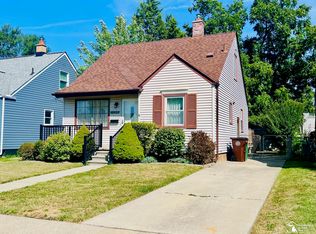 12924 Venness St, Southgate, MI 48195