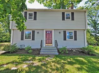 64 Fales St, Worcester, MA 01606