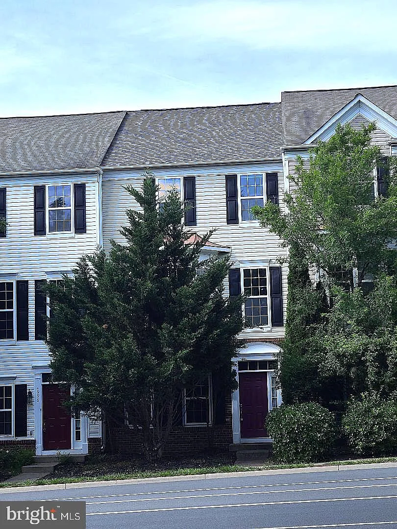 4994 Centreville Farms Rd photo 1