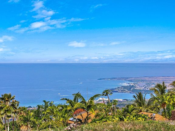 4th image of 76-837 Io Kualua Way