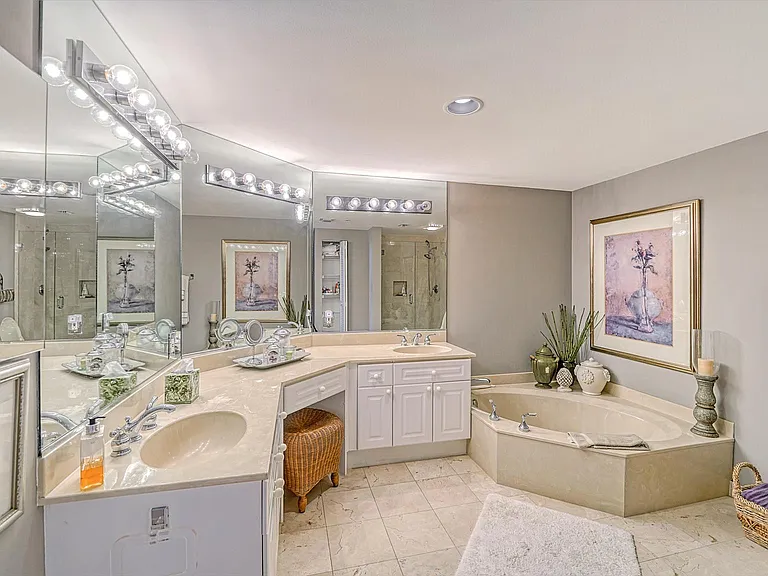 1800 Benjamin Franklin Dr #B508 — Photo 15