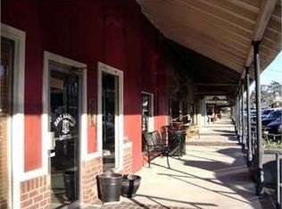 804 Robb St, Summit, MS 39666