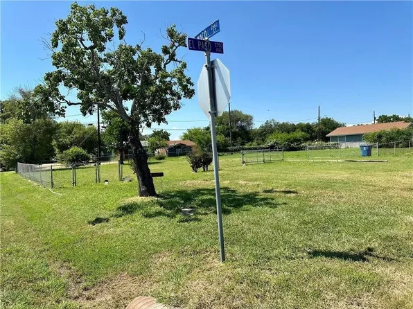 2713 El Paso Ave, Ingleside, TX 78362