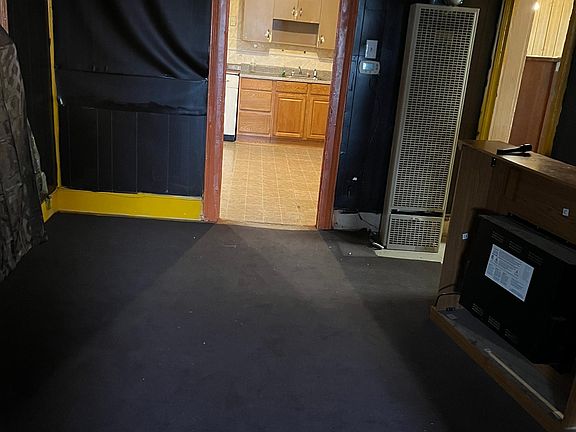 3rd image of 78 Sherman St Unit 2