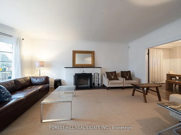 6 Aberdeen Ave — Photo 6