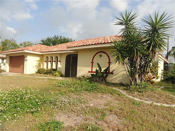 2nd image of 18930 Ayrshire Cir