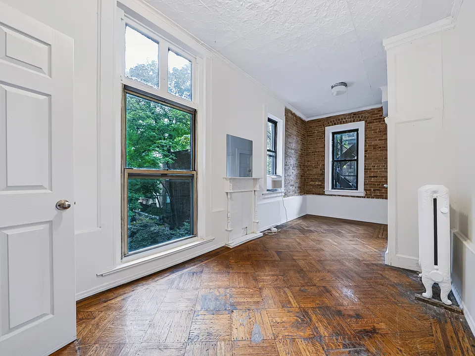 166 State St #7