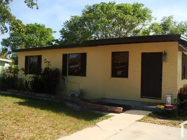 491 Ficus Tree Dr #Na, Lake Worth, FL 33462