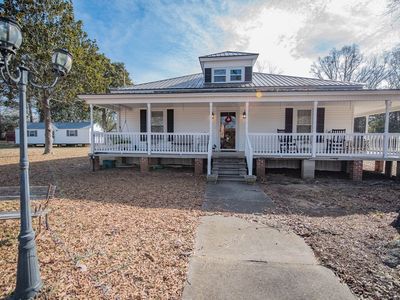 202 N Butler Ave, Calhoun Falls, SC, 29628