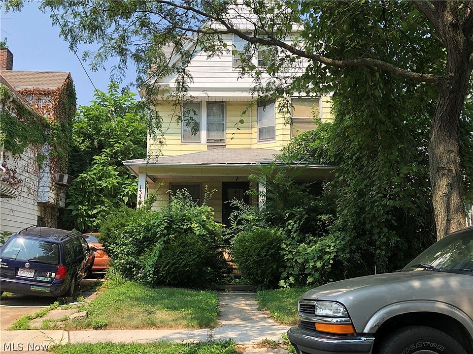 1st image of 1348 E 85th St