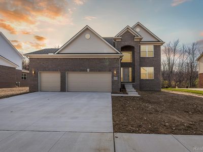 26998 Celtic Dr, Flat Rock, MI, 48134