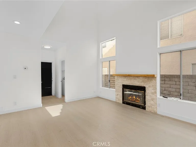 23234 Valerio St — Photo 12