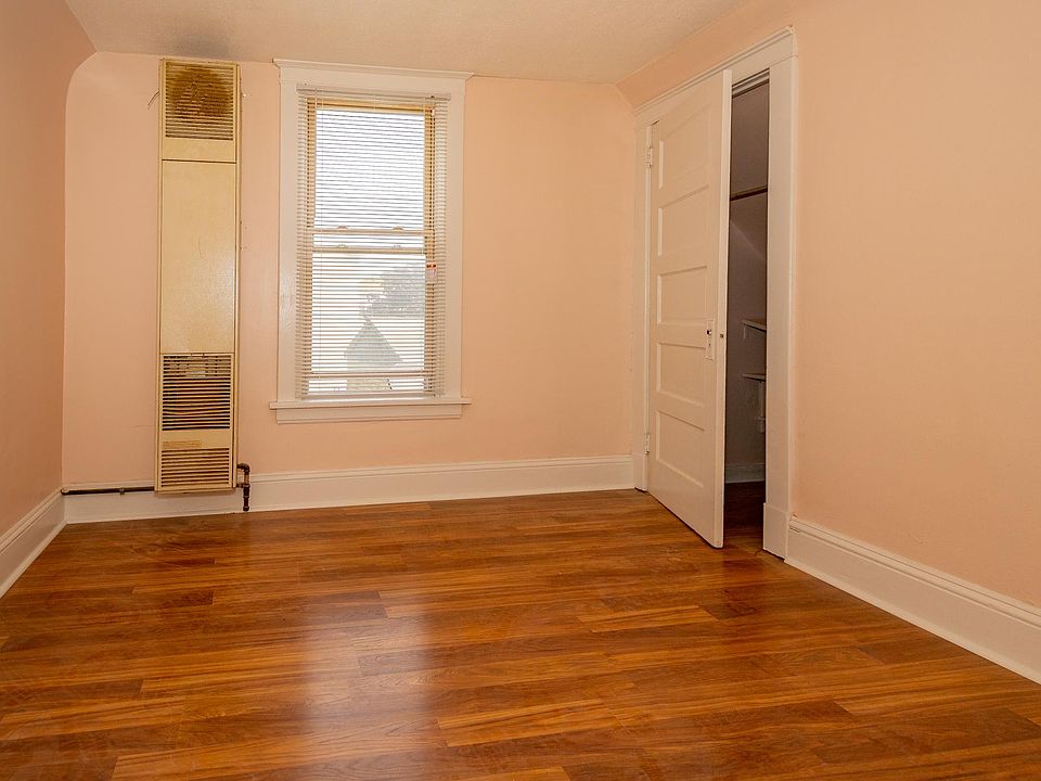 2nd image of 99 Southern Blvd #2