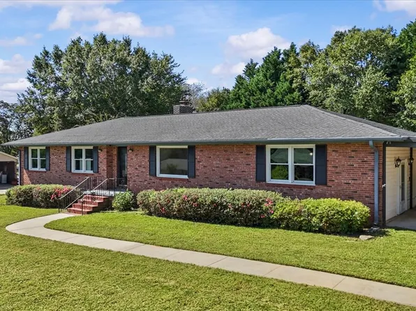 104 Pine Tree Ln, Anderson, SC 29625