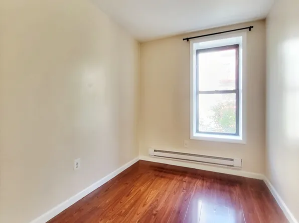 230 West 140th Street image 6 of 11