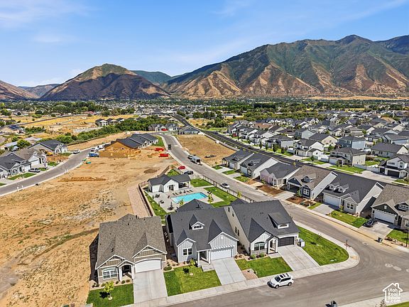 5th image of 538 N Legend Way #505