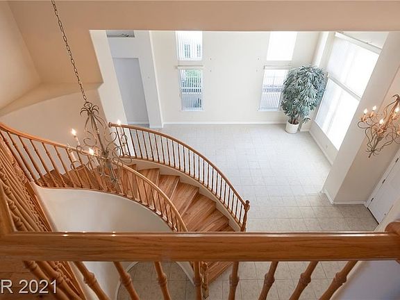 3rd image of 4386 Spooner Lake Cir