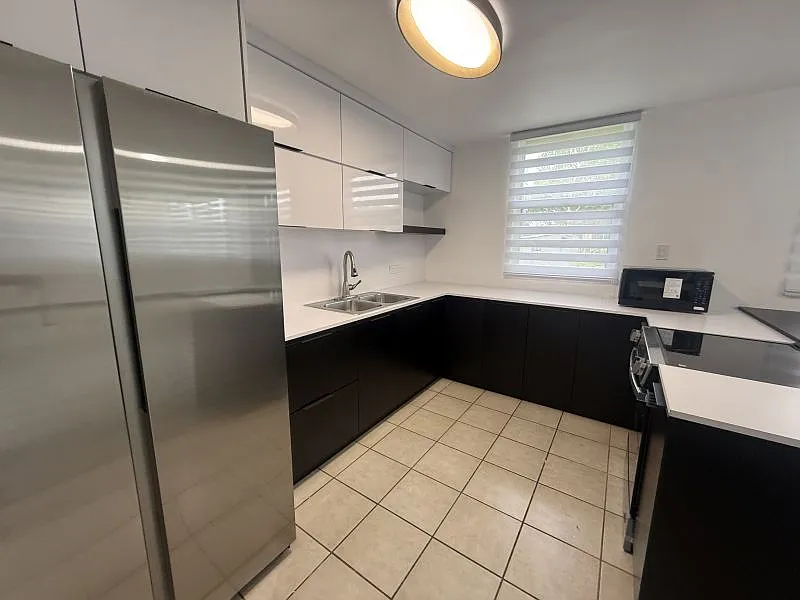 4 bed, 2.5 bath, 1506 sqft, $2,000 — Photo 3