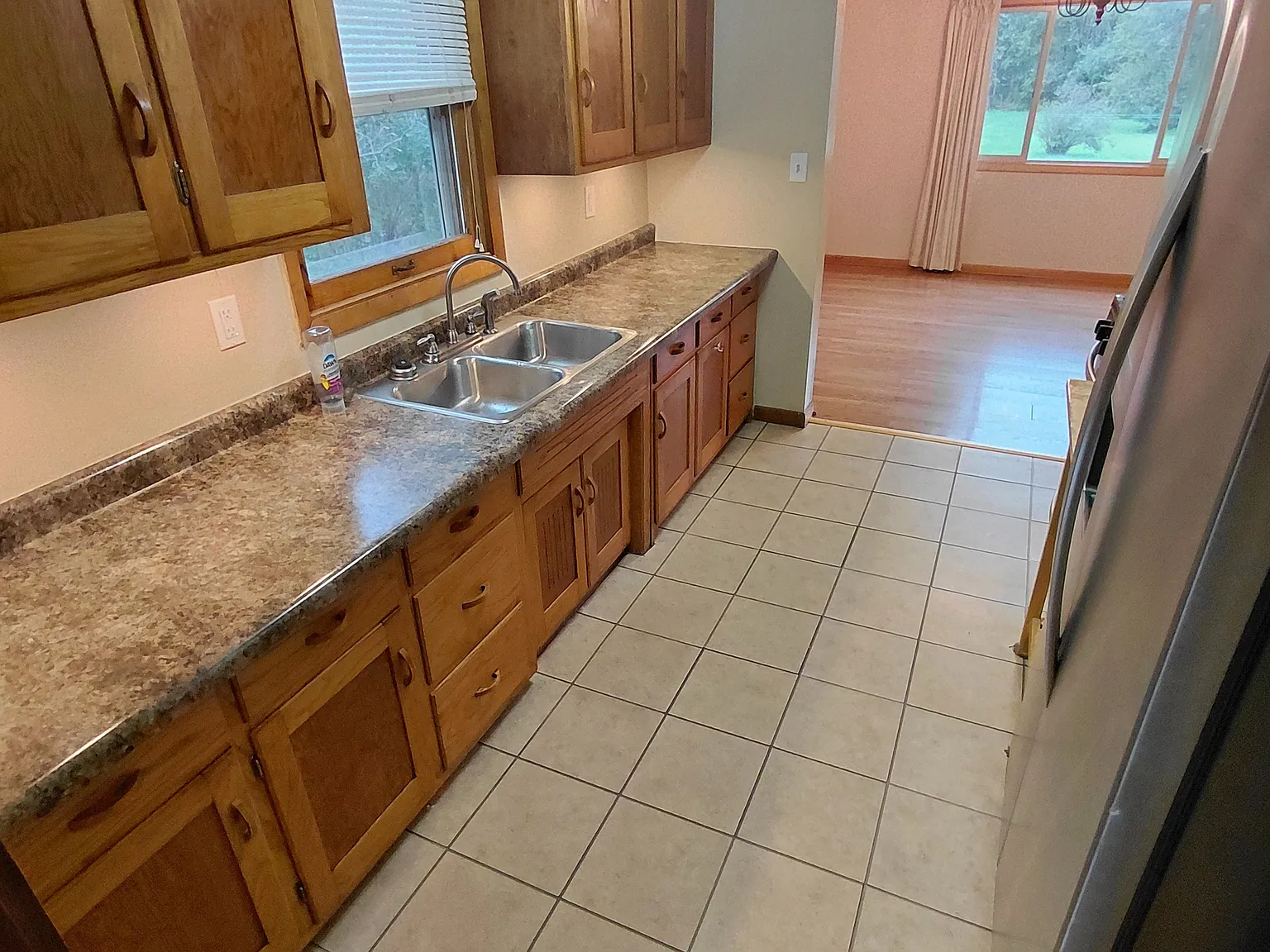 4 bed, 1400 sqft, $1,475 — Photo 4