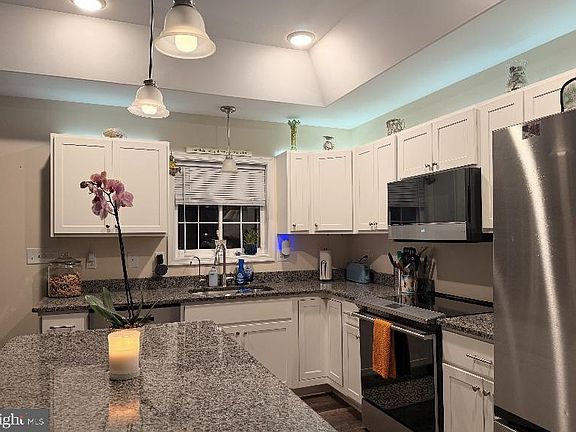5th image of 26626 Blue Hen Ln