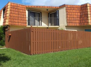 274 Springdale Cir, Palm Springs, FL 33461