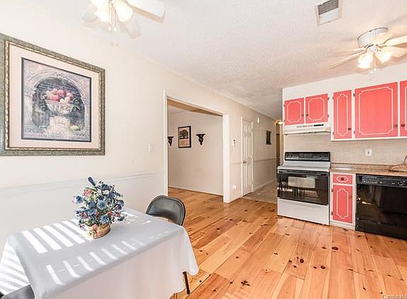 5th image of 7911 Quail Field Dr