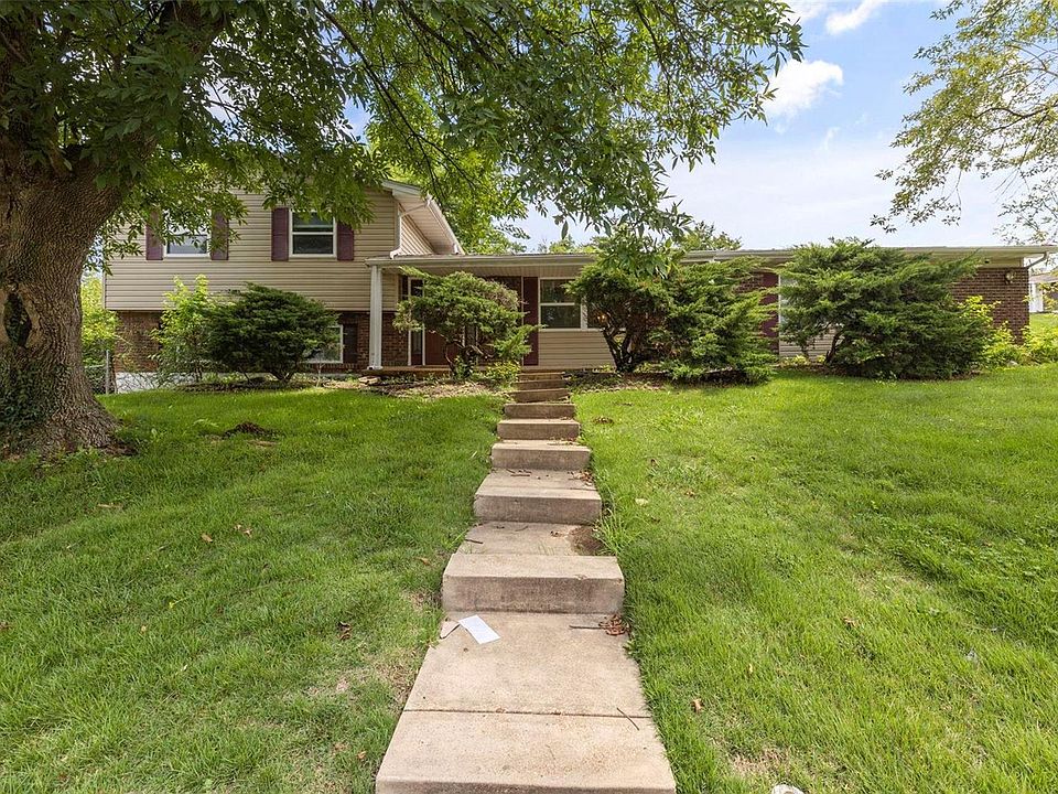 1st image of 1222 Momarte Ln