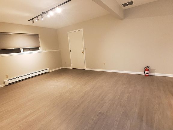 3rd image of 3702 Red Bluff Ln
