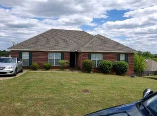42 Uden Way, Millbrook, AL 36054