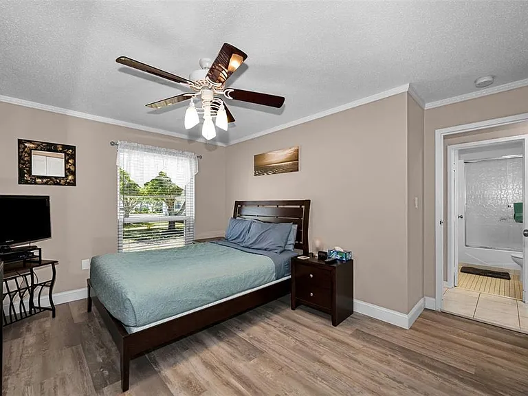 2700 Bayshore Blvd #2205 — Photo 20