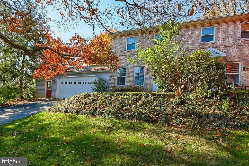 310 Arlene Dr photo 1