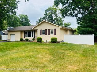 570 Parkwood Ave, Toms River, NJ 08753