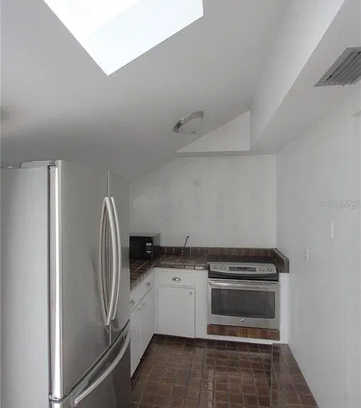 303 S Osprey Ave #303 — Photo 5