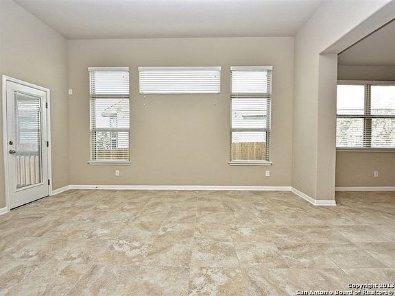 5th image of 7415 Cove Way