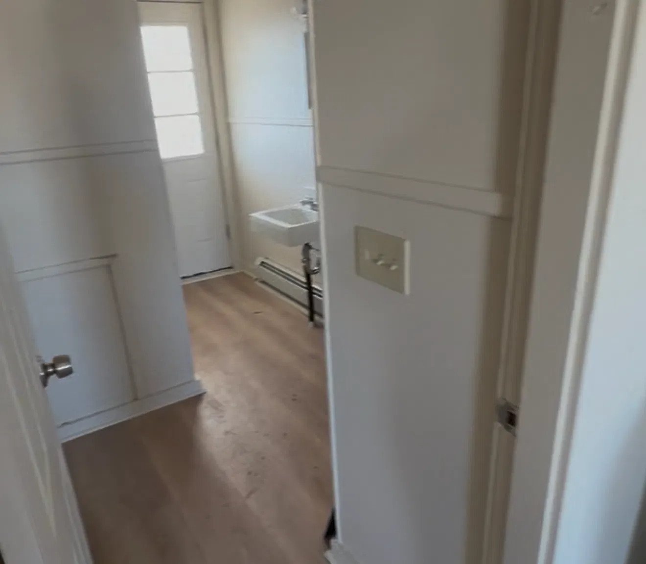 3 bed, $1,700 — Photo 4