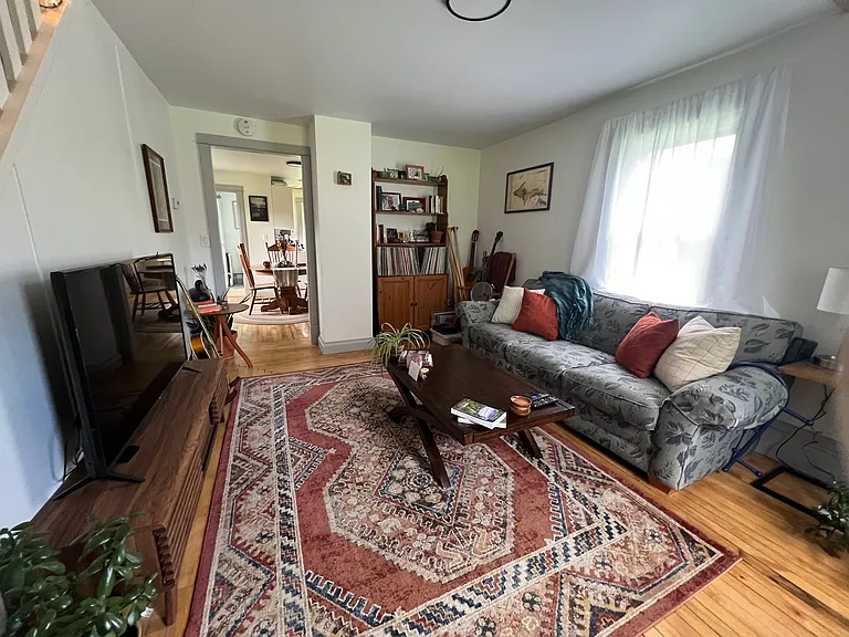 344 Harrison St #344.5 — Photo 4