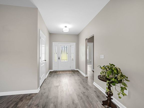 4th image of 1 Lower Glen Ct