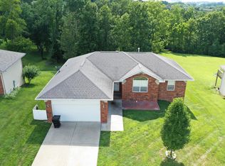 3357 S Barrington Ave, Springfield, MO 65807