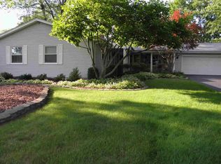 5464 Fernwood Dr, Flint, MI