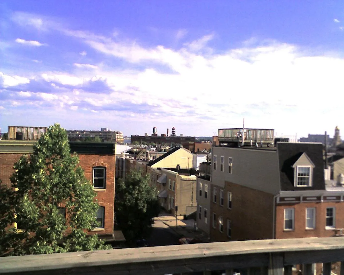 2 bed, 1000 sqft, $1,950 — Photo 1