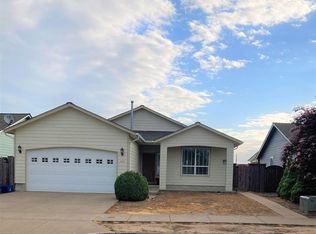 759 Trinity St NE, Albany, OR 97322