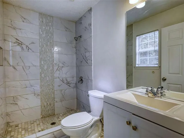 2119 Briar Glen Ln SW — Photo 17