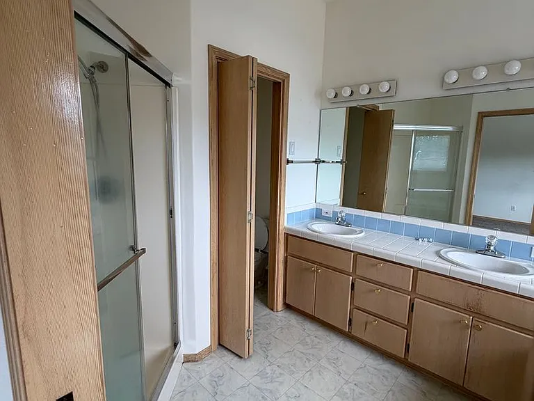 11320 SW Clifford St — Photo 14