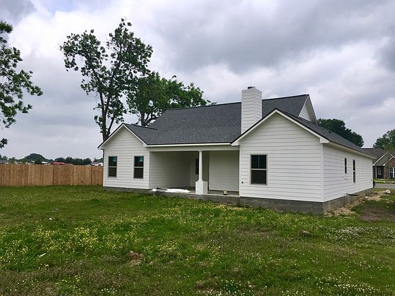 4th image of 103 Lombard Dr