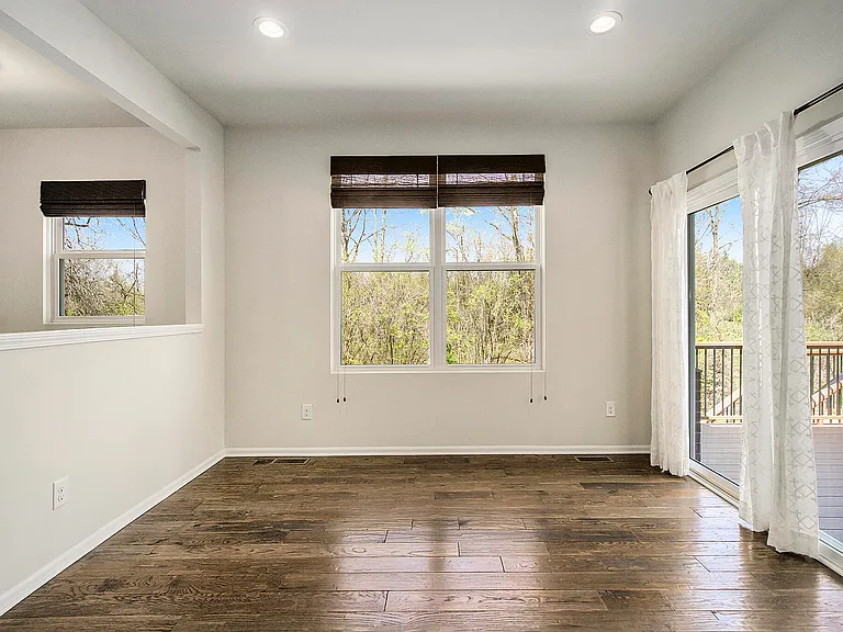 2895 Dillon Dr — Photo 11