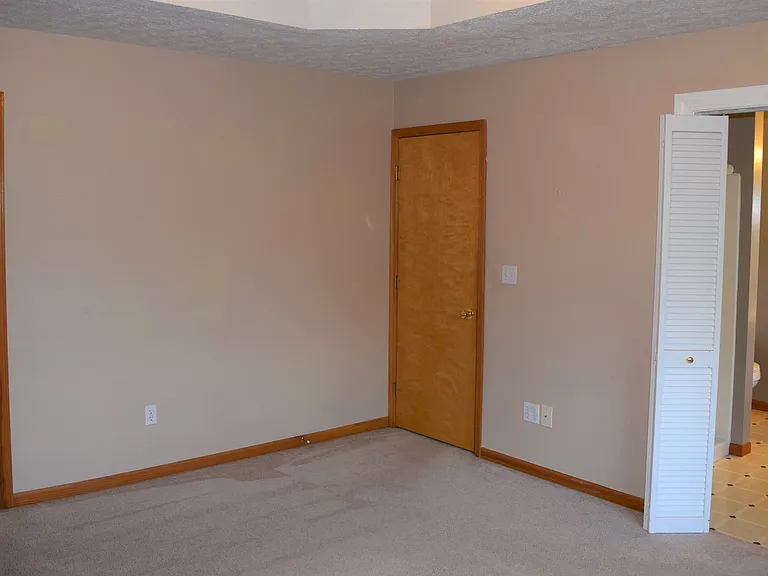 110 Dogwood Cir — Photo 34